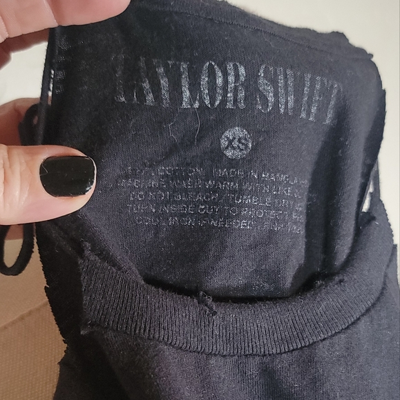 Upcycled Taylor Swift Reputation T-shirt, size XS - Picture 6 of 6